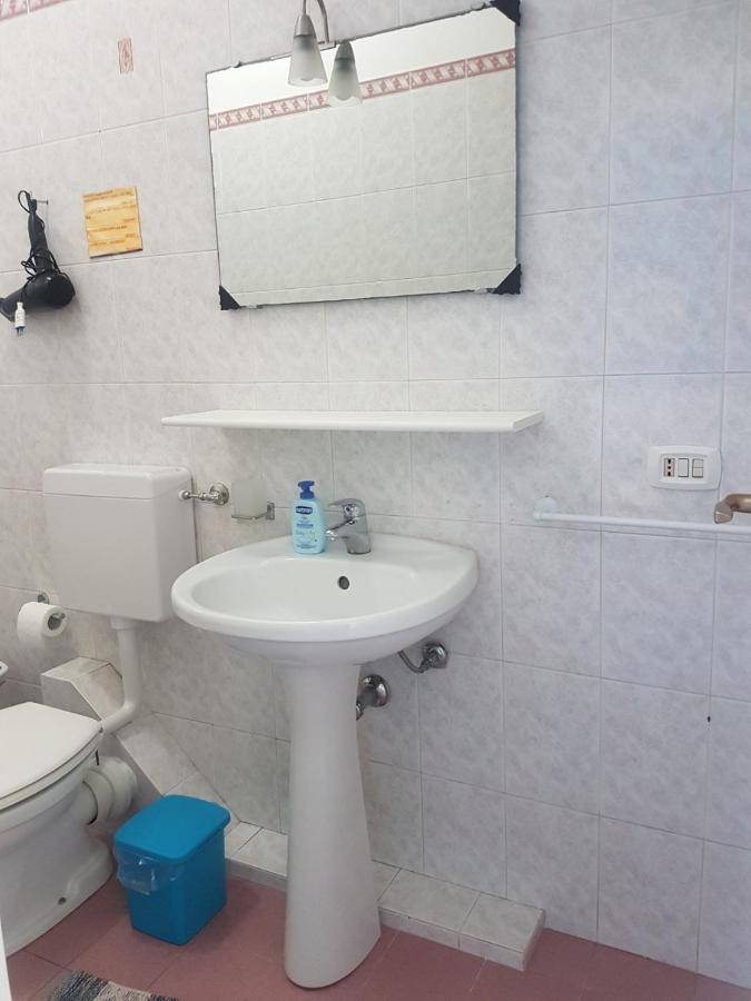 דירות Lipari Centro Storico Flat 6 Mins From Port מראה חיצוני תמונה